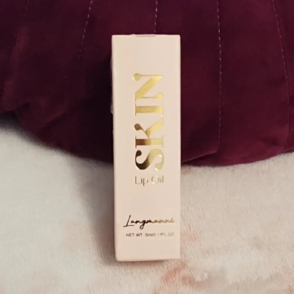 Skin Lip Oil - Berry 🫐 Involved NWT